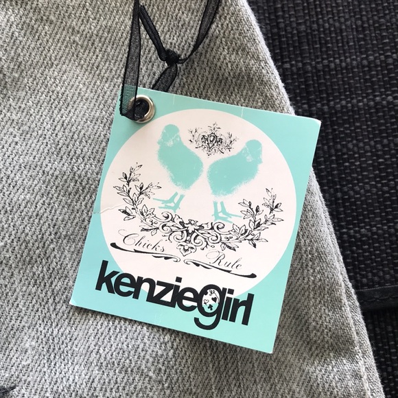 Kenzie Girl Brand - Denim Heart Skirt (Rare HTF) - Picture 7 of 11